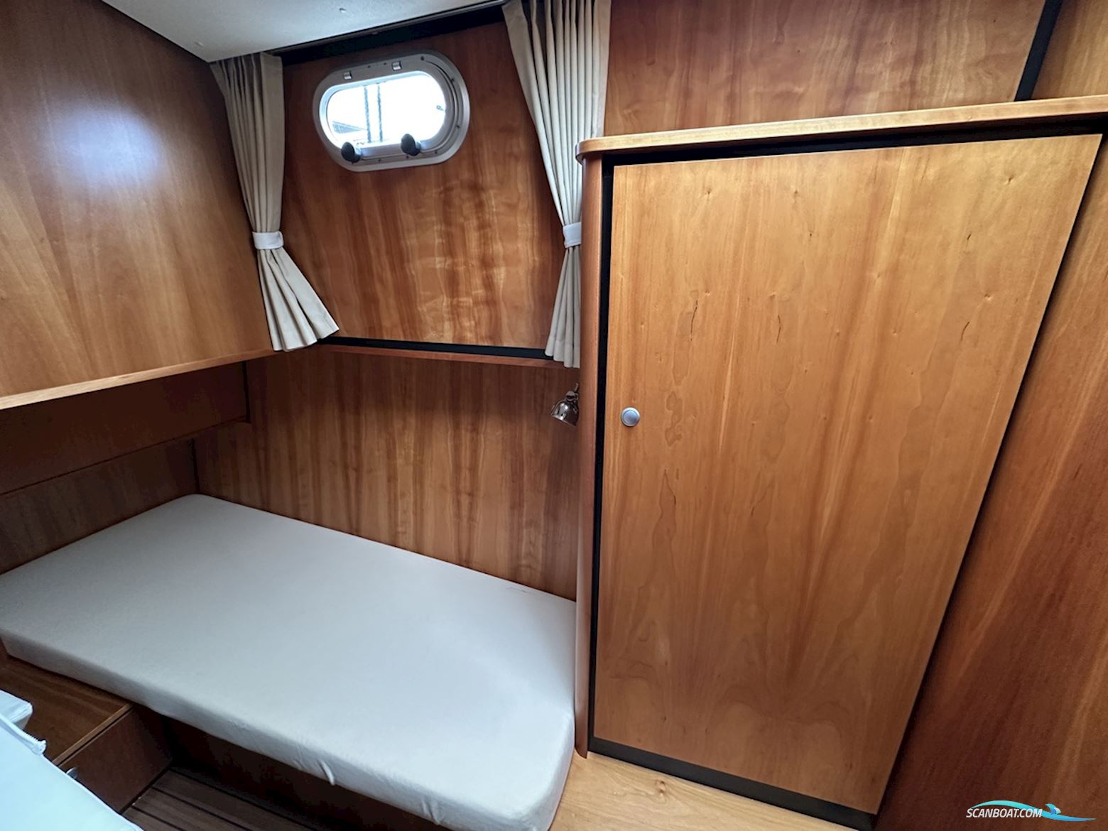 Linssen Grand Sturdy 40.9 AC
