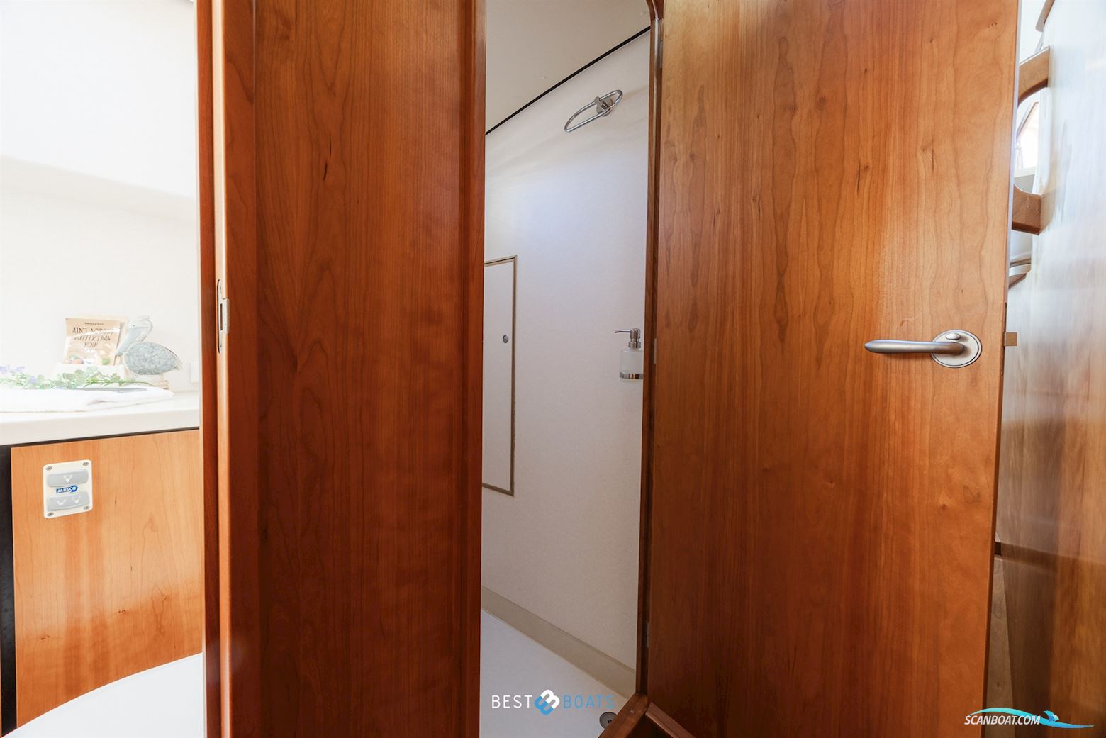 Linssen Grand Sturdy 40.9 AC