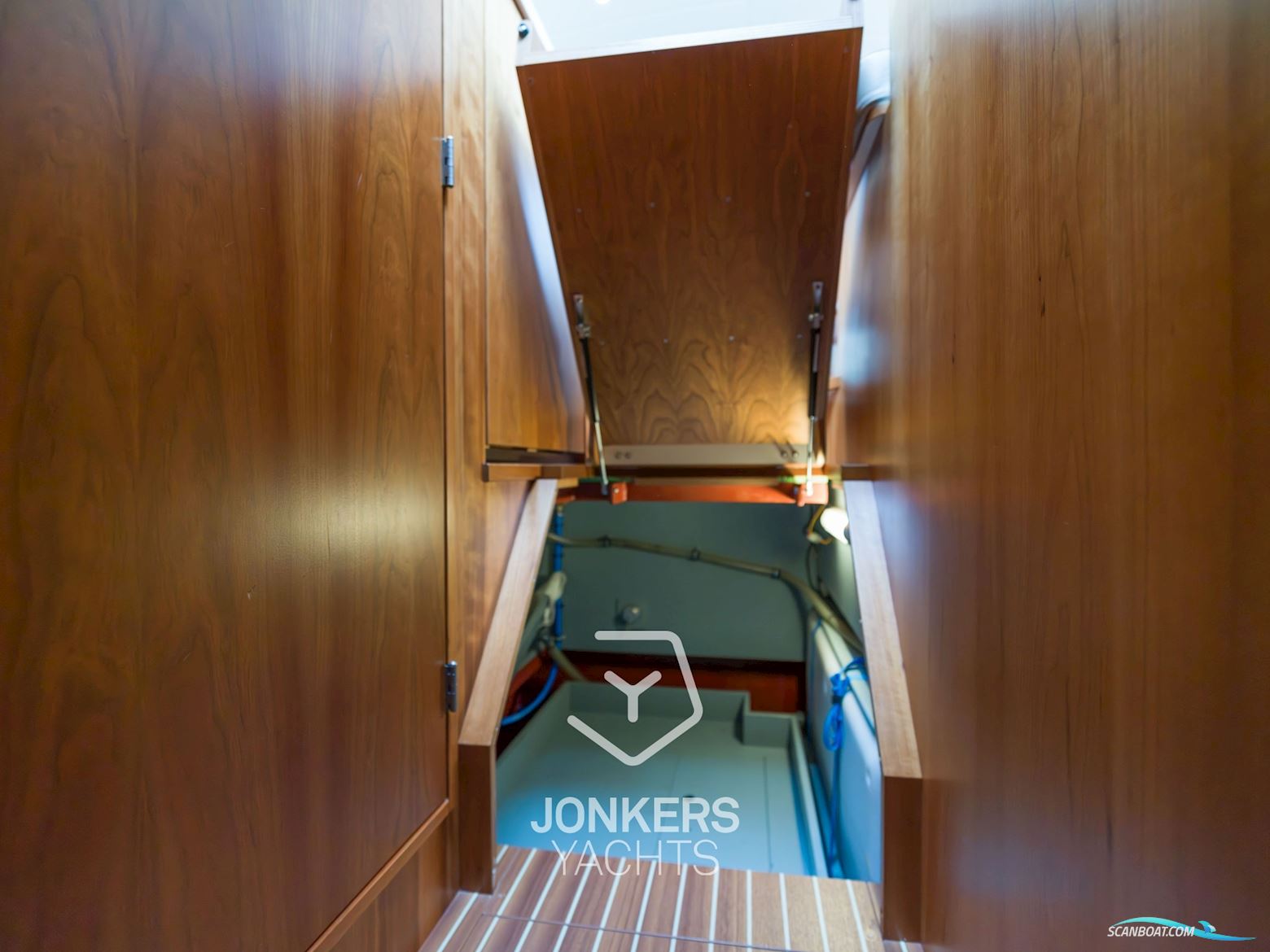 Linssen Grand Sturdy 40.9 AC Twin "Brilliant Edition"