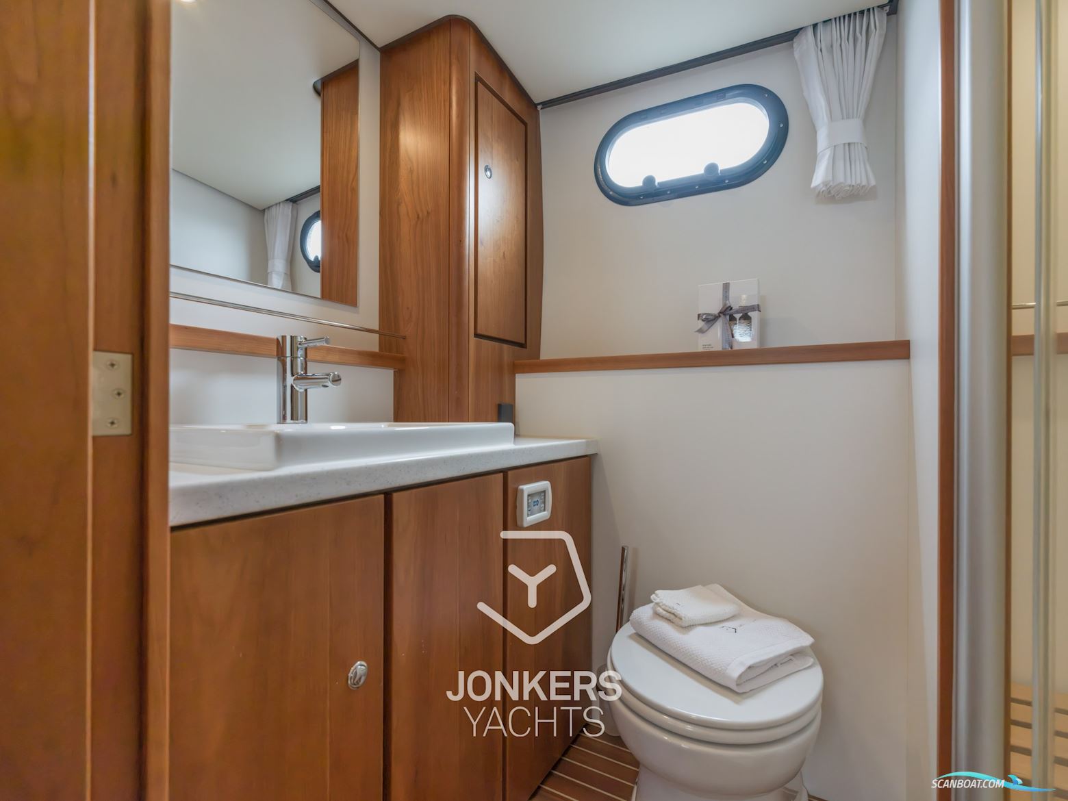 Linssen Grand Sturdy 40.9 AC Twin "Brilliant Edition"