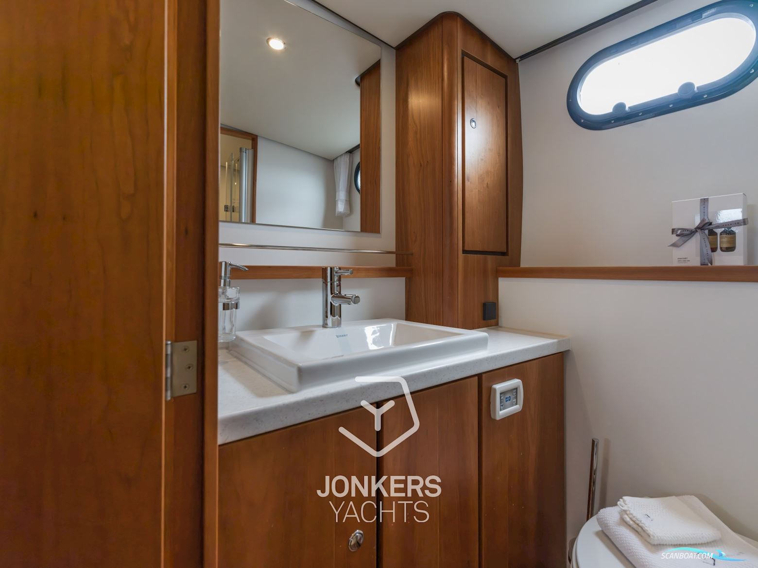 Linssen Grand Sturdy 40.9 AC Twin "Brilliant Edition"