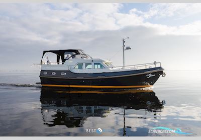 Linssen Grand Sturdy 410 AC Gold Motorboot 2001, mit Volvo Penta is Een Zweeds Merk Dat Wereldwijd Bekendstaat om Betrouwbare en Krachtige Scheepsmotoren en Aandrijfsystemen. Ze Leveren Zowel Diesel- al motor, Niederlande