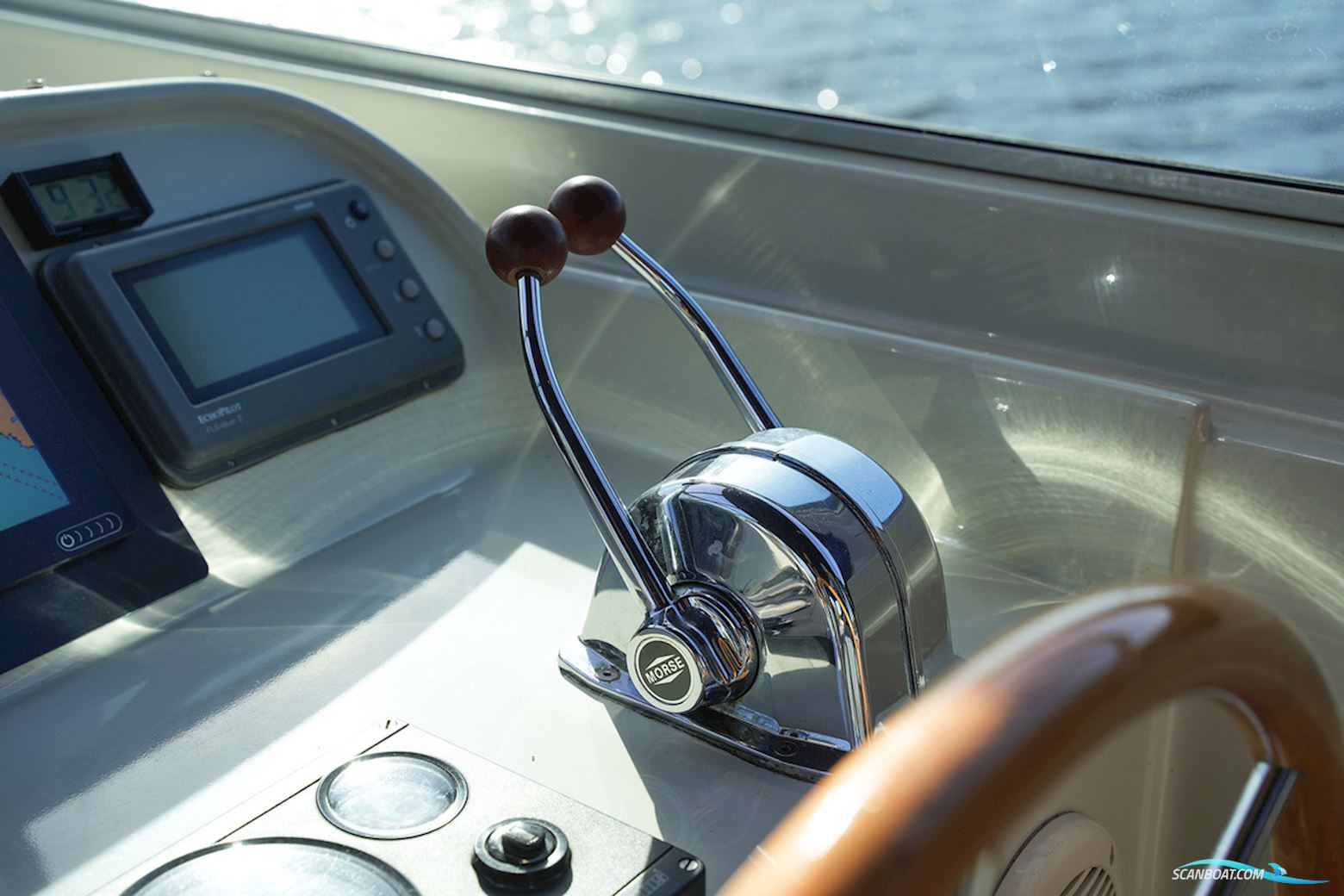 Linssen Grand Sturdy 410 AC Twin