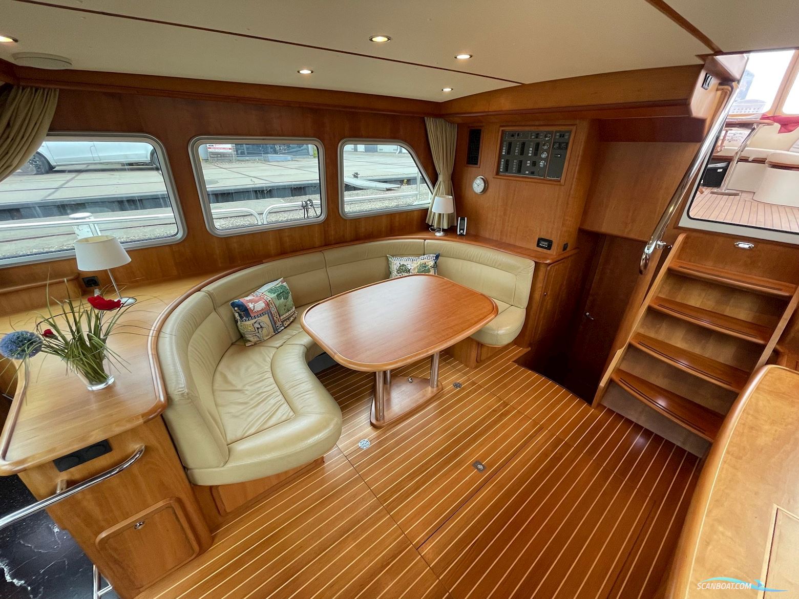 Linssen Grand Sturdy 430 AC MKII Twin Met Stabilizers