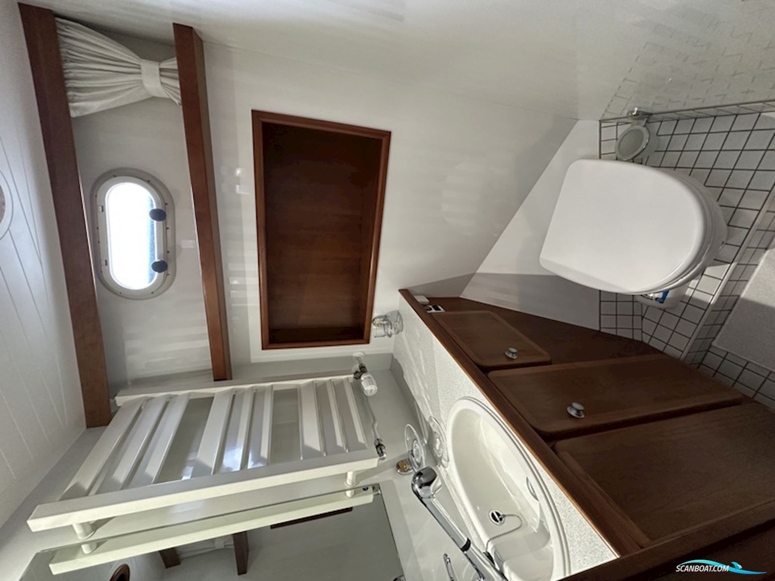 Linssen Grand Sturdy 430 AC