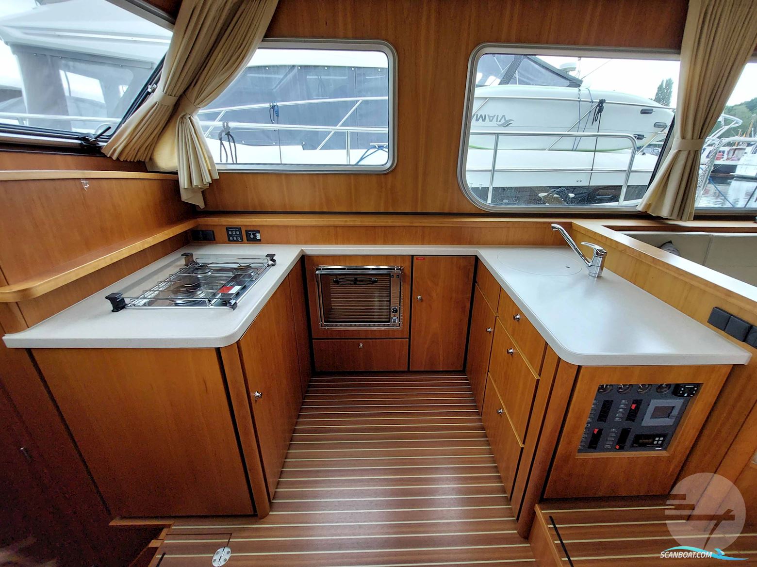 Linssen Grand Sturdy 43.9 AC