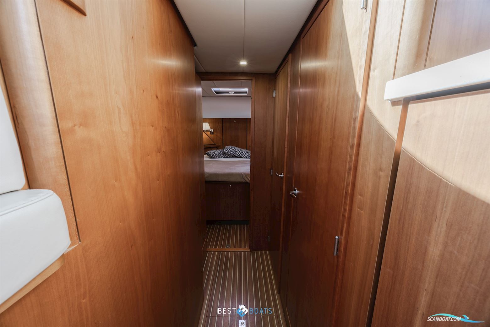 Linssen Grand Sturdy 43.9 AC