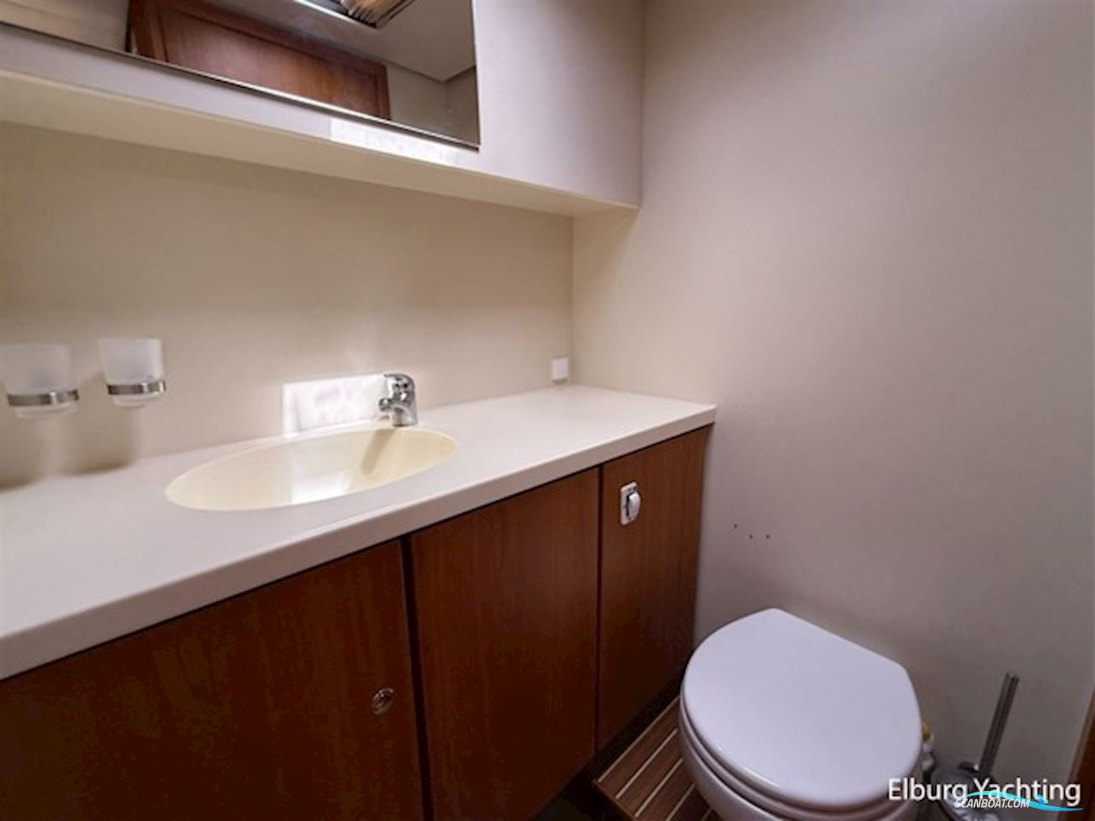 Linssen Grand Sturdy 43.9 Sedan