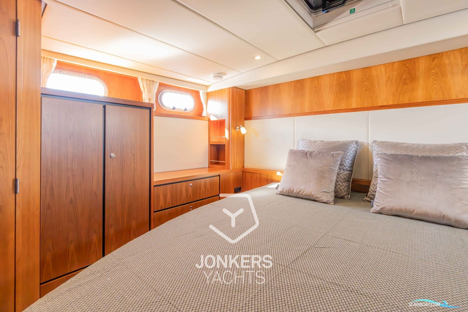 Linssen Grand Sturdy 45.0 AC “Twin”