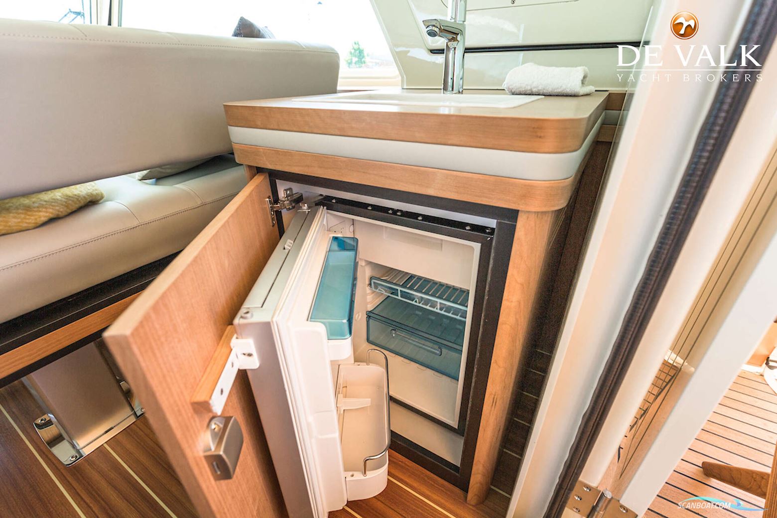 Linssen Grand Sturdy 450 AC Variotop