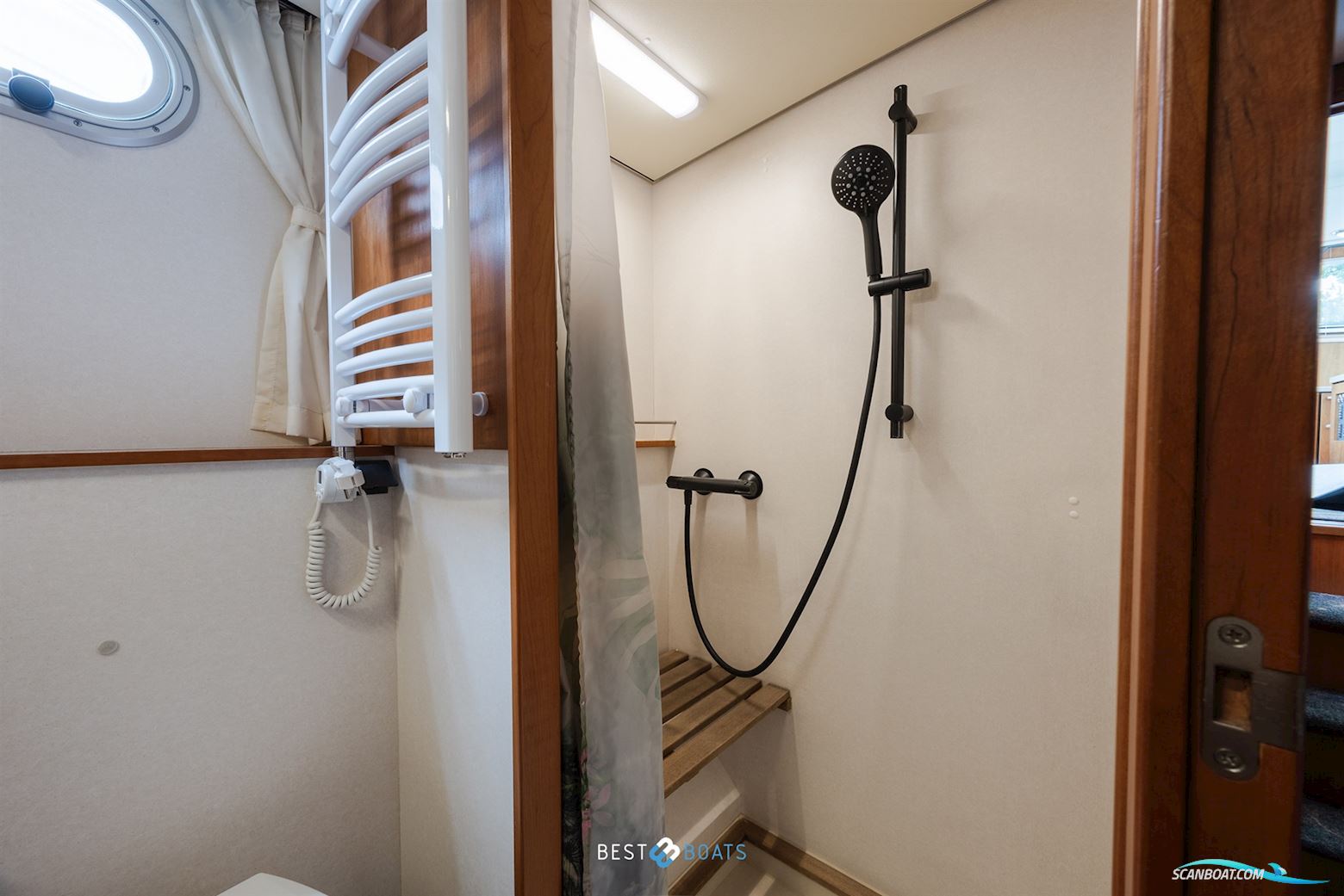 Linssen Grand Sturdy 45.9 AC Twin