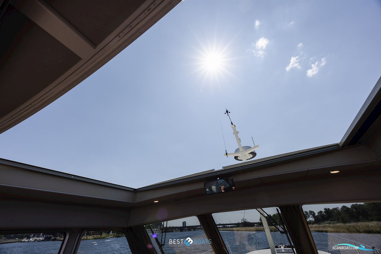 Linssen Grand Sturdy 470 Sedan Wheelhouse
