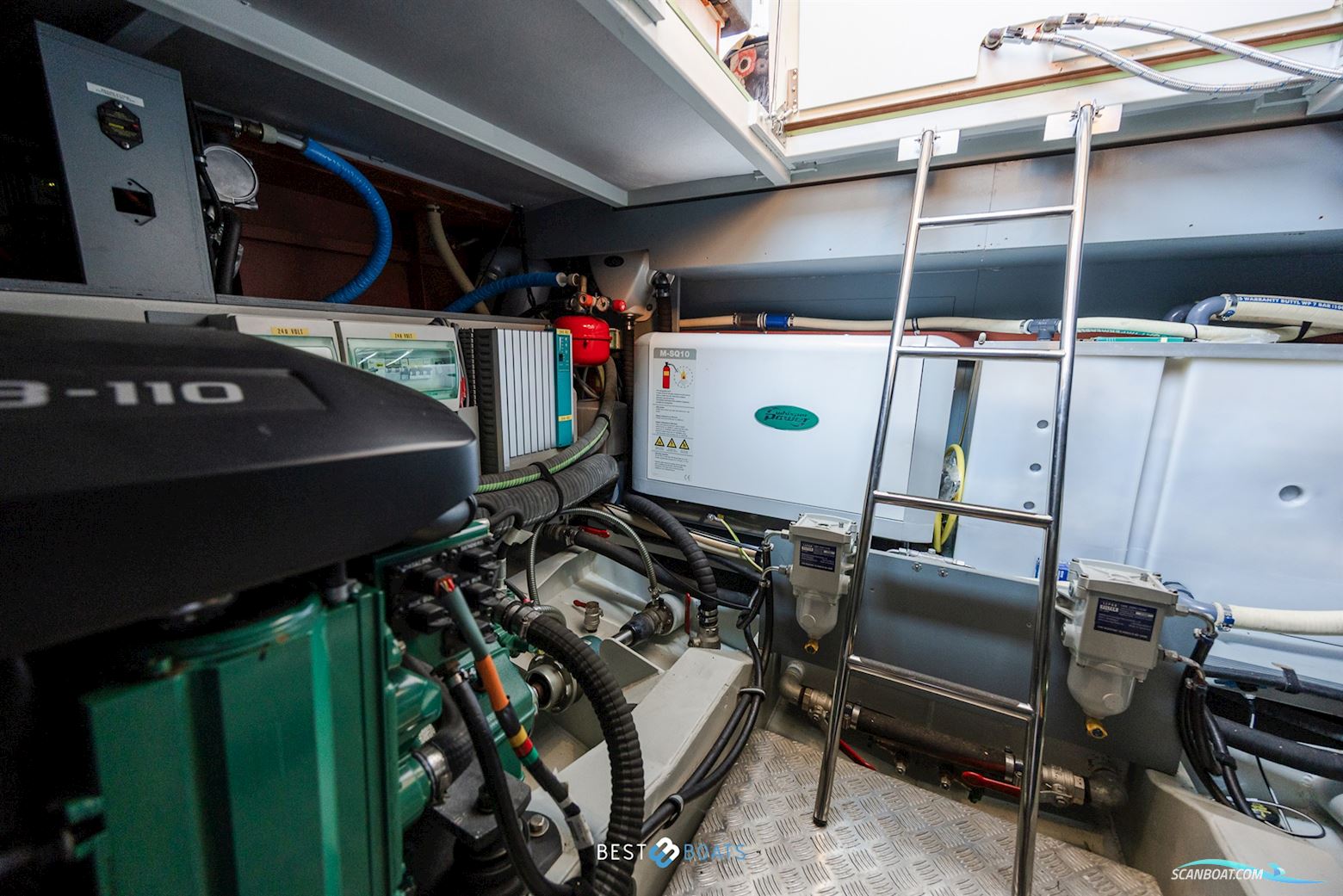 Linssen Grand Sturdy 470 Sedan Wheelhouse