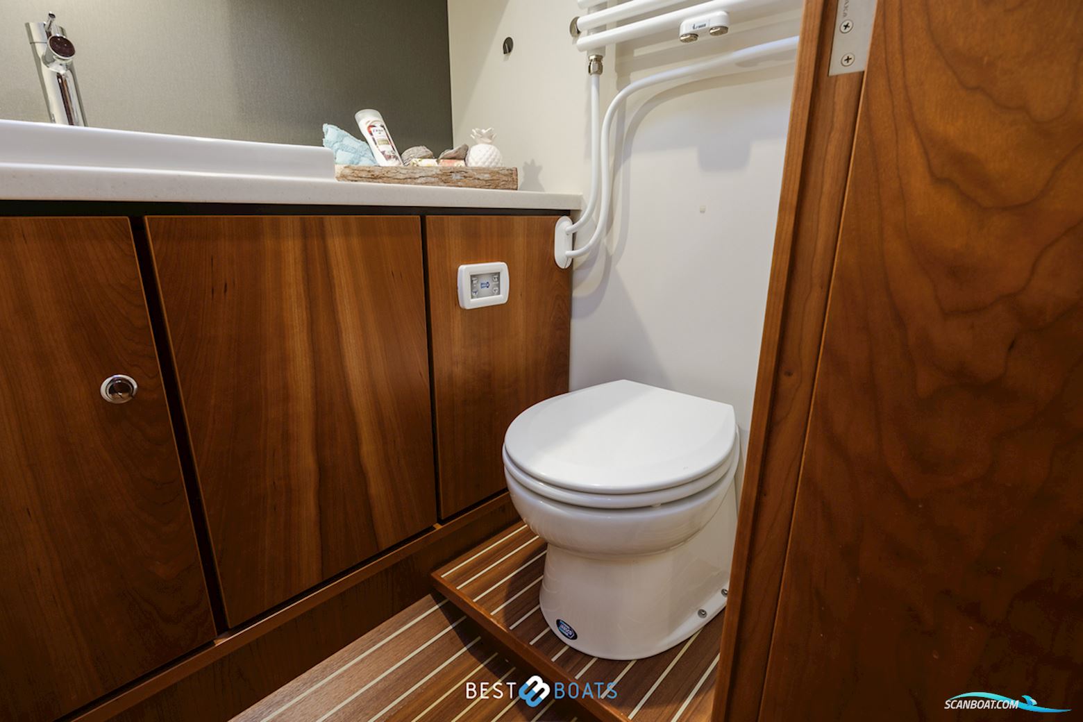 Linssen Grand Sturdy 470 Wheelhouse