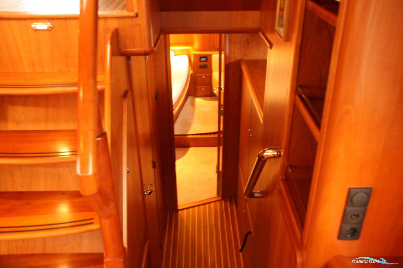 Linssen Grand Sturdy 500 AC Variotop Mark II "Diamond"