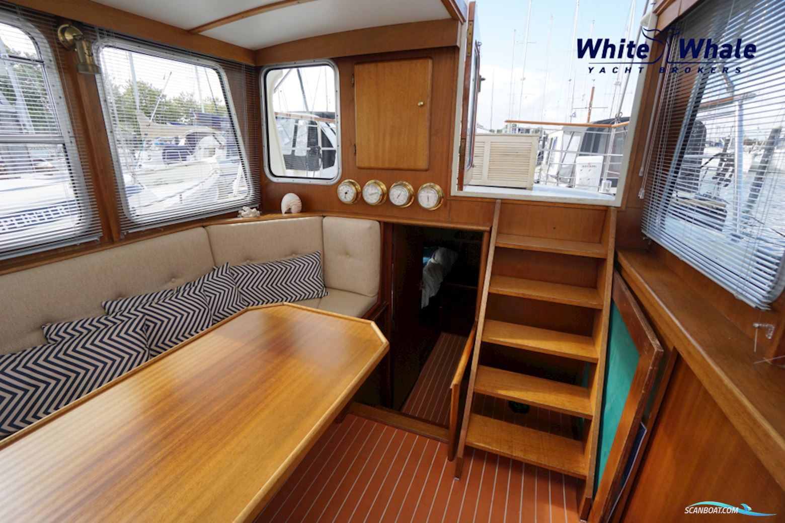 Linssen St. Jozef Vlet 950 Salon AK