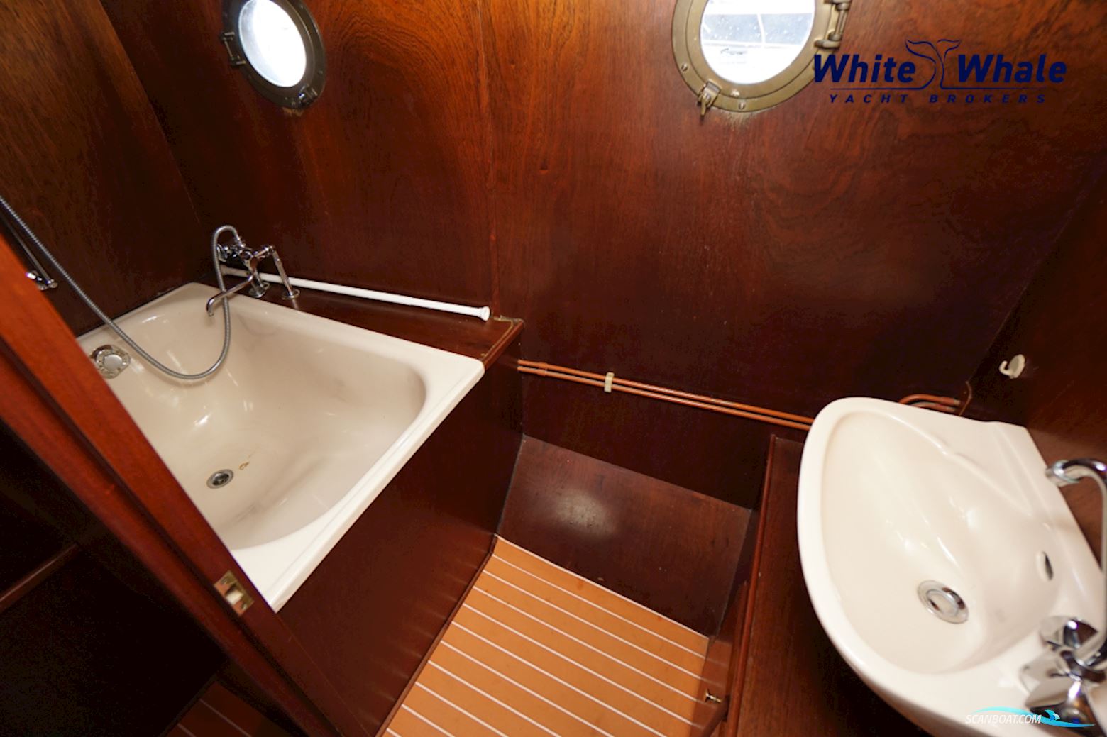 Linssen St. Jozef Vlet 950 Salon AK