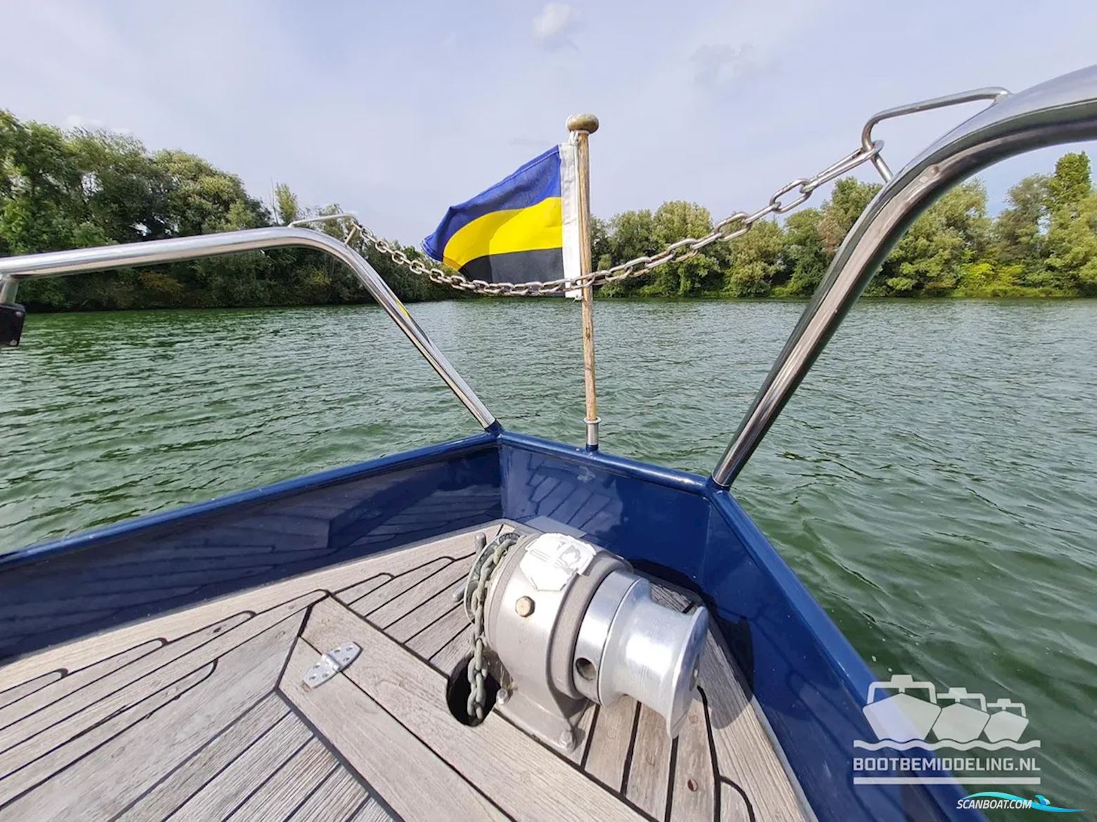 Linssen Sturdy 1000 AC Royal