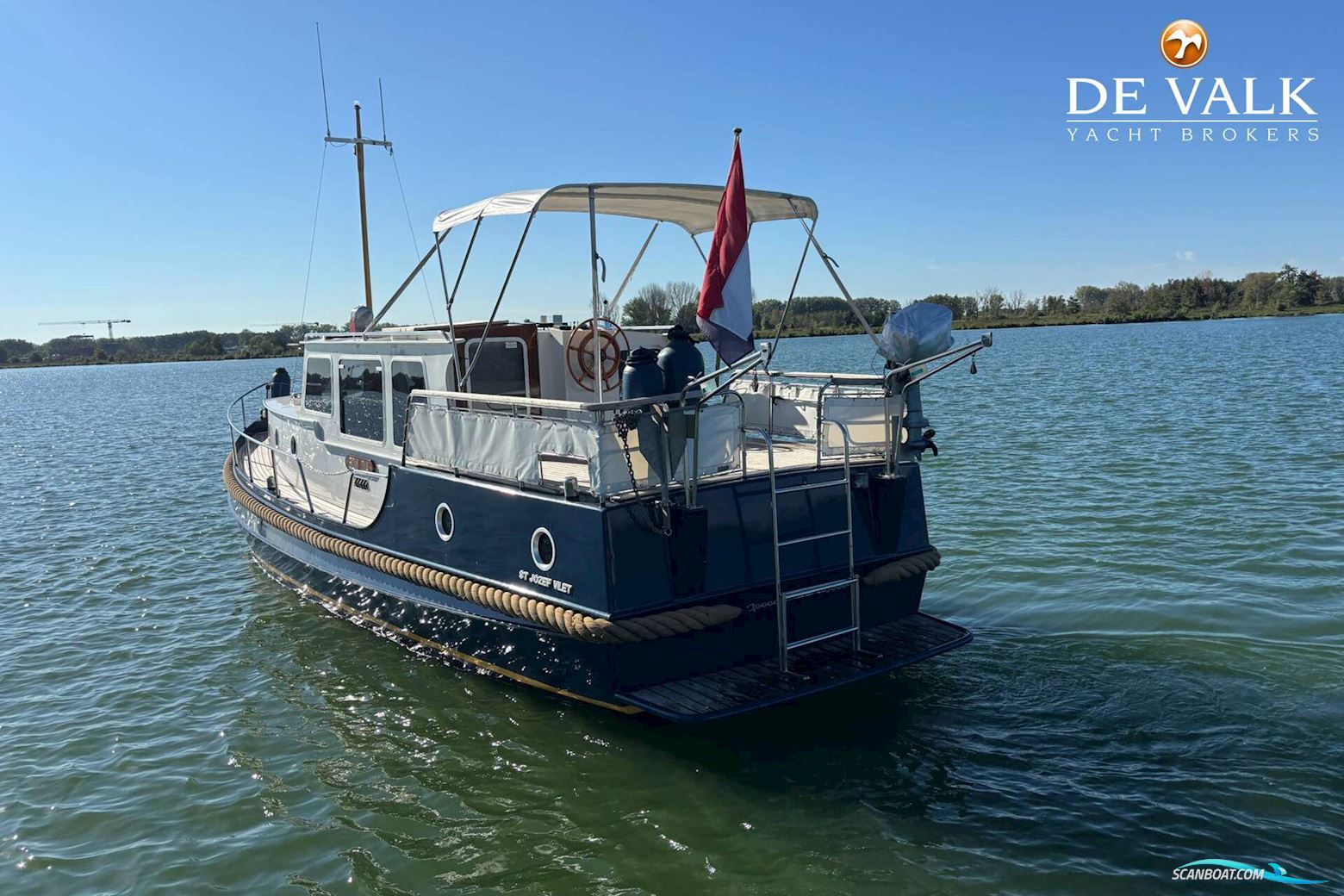 Linssen STURDY 1000 AC ROYAL