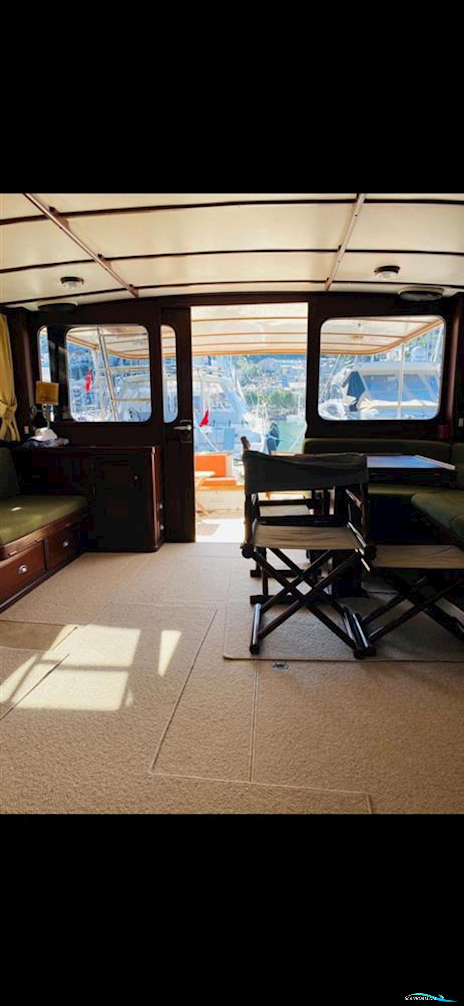 Lobster 46 Flybridge