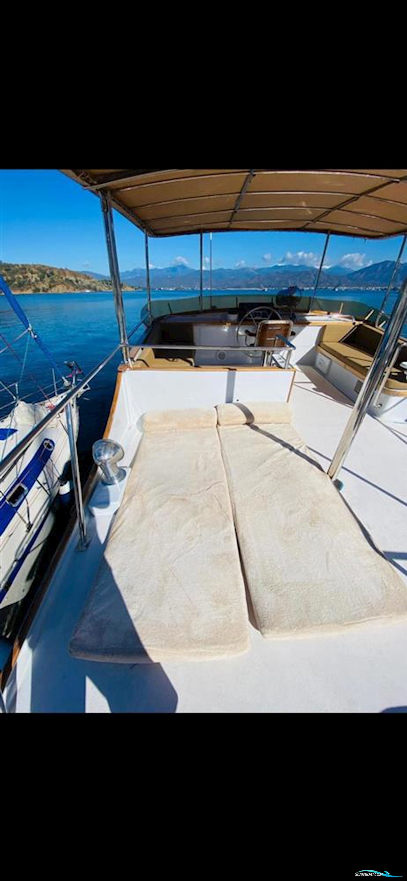 Lobster 46 Flybridge