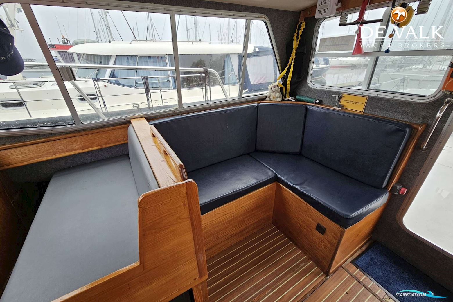 Lochin 333 Harbour Pilot