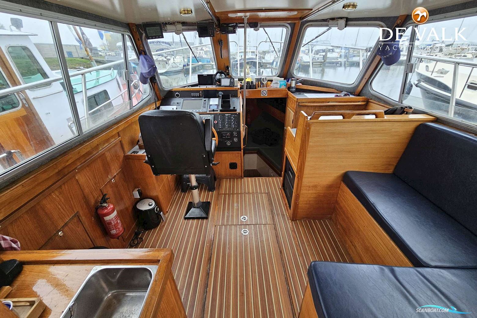 Lochin 333 Harbour Pilot