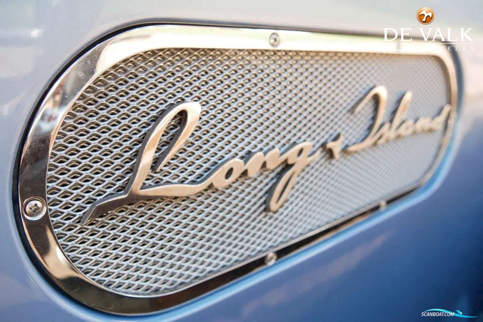 Long Island 33 Runabout