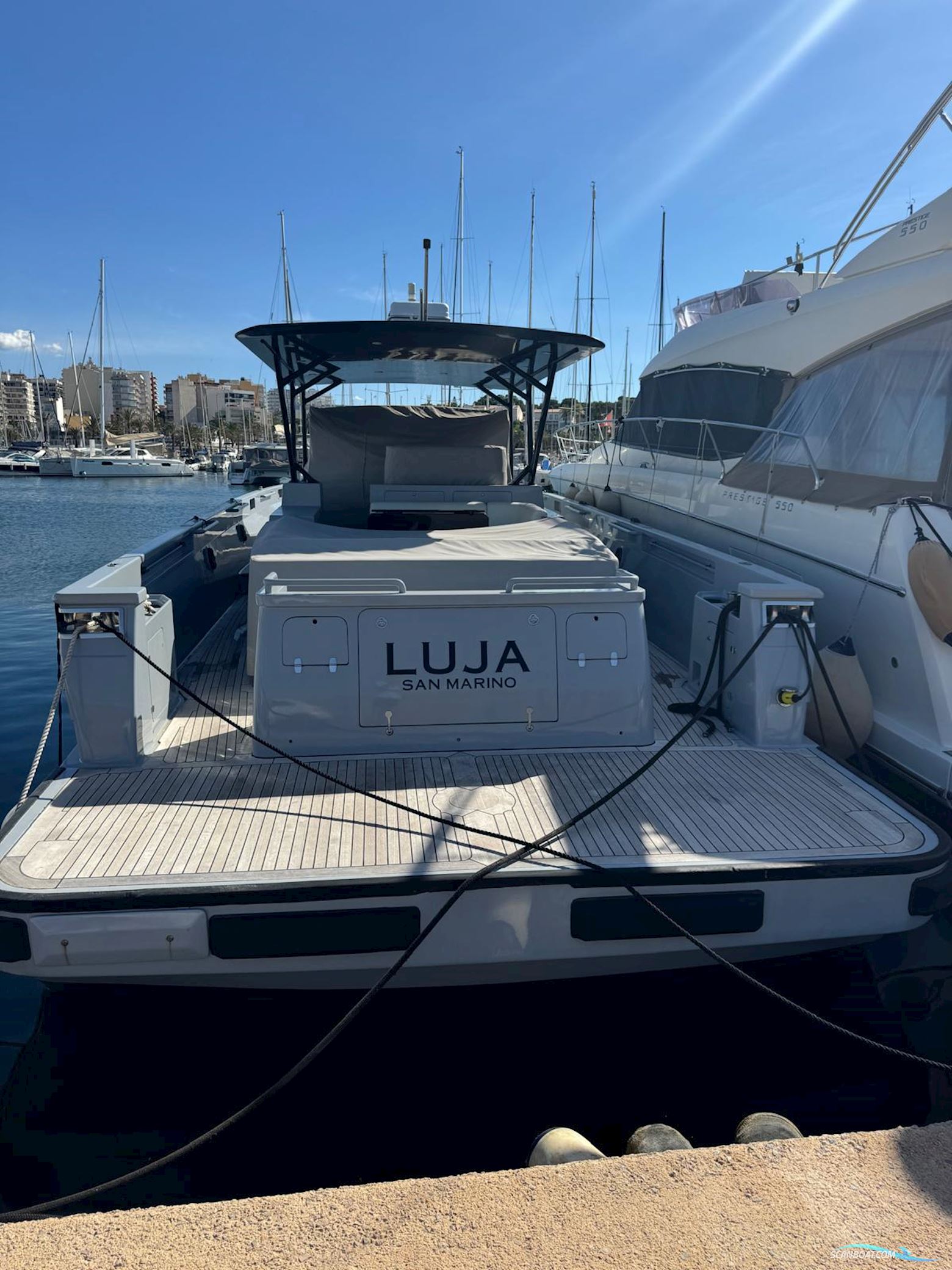 Luja 2003