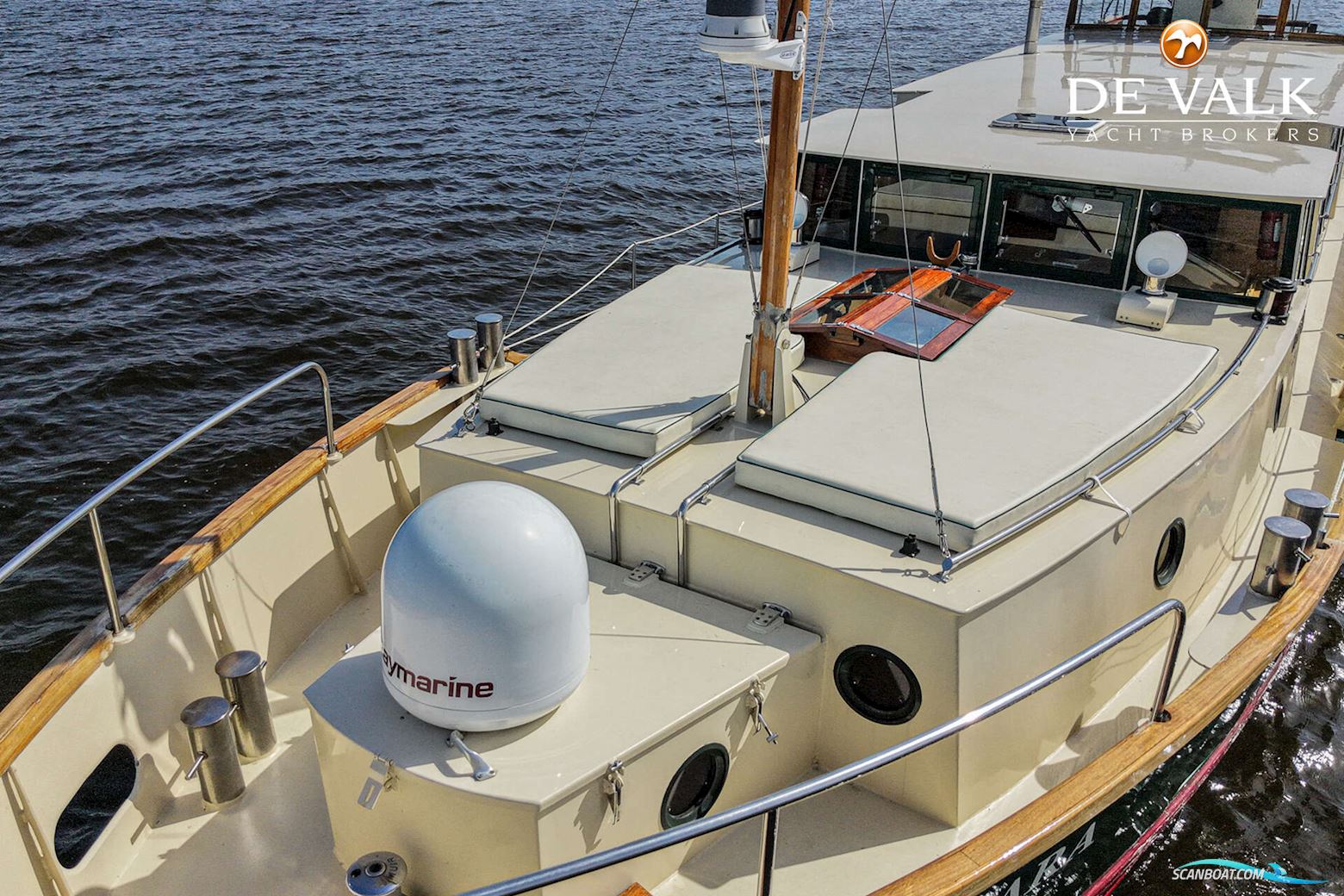 Luxe Motor 20 m