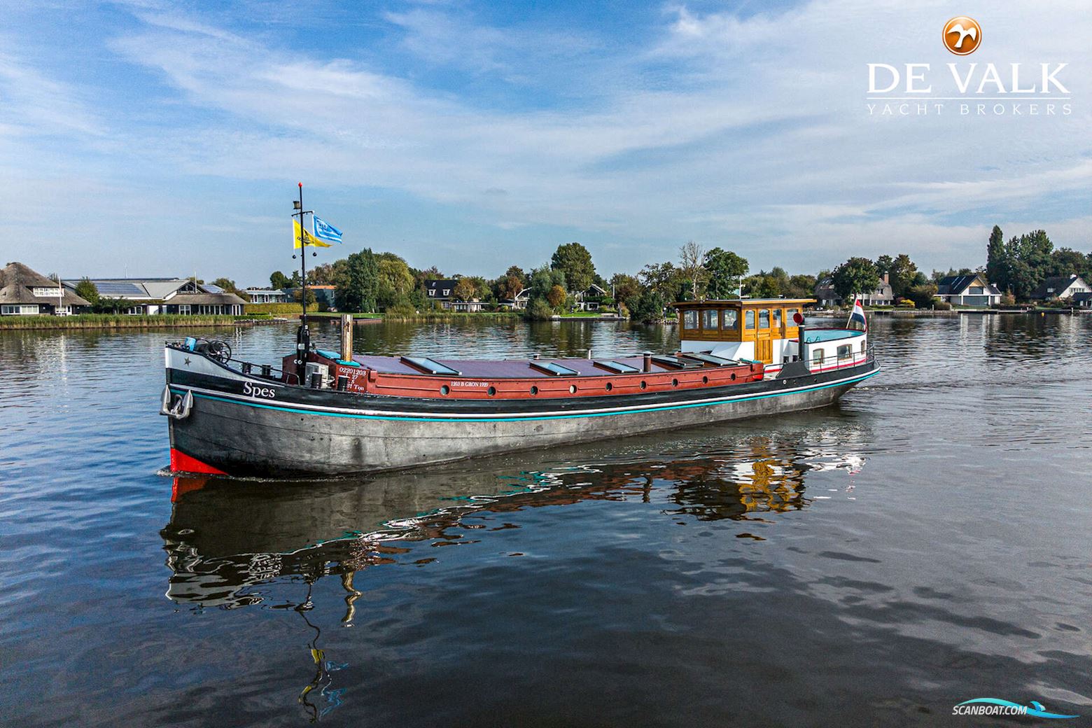 Luxe Motor 28M