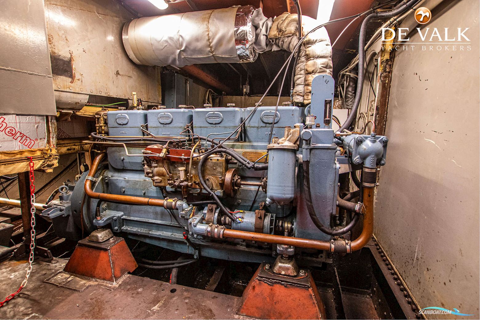 Luxe Motor 28M