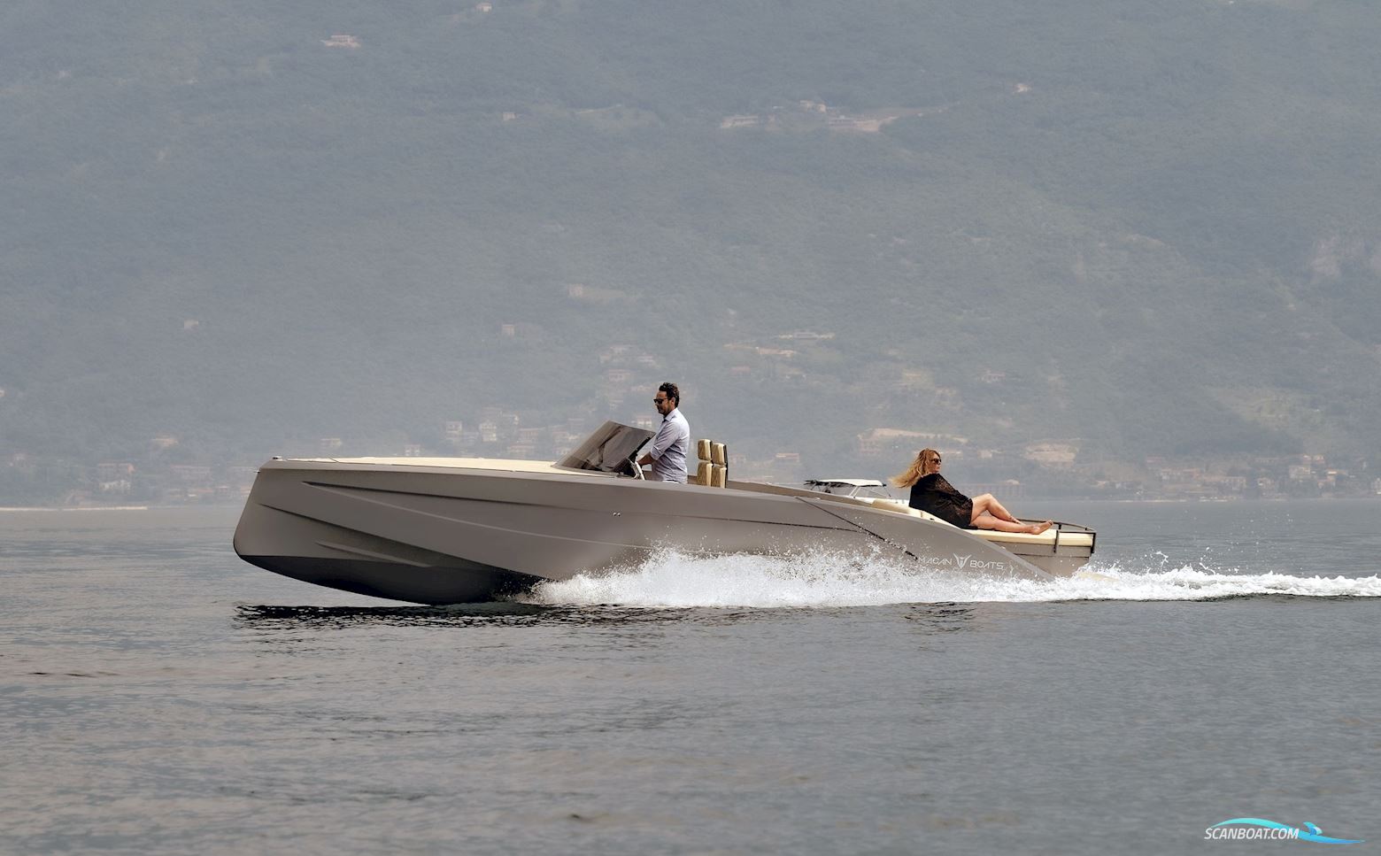 Macan 28 S Motorboot 2024, Niederlande