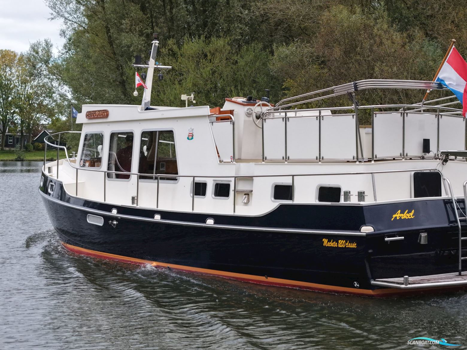 Macheta 1200 Classic