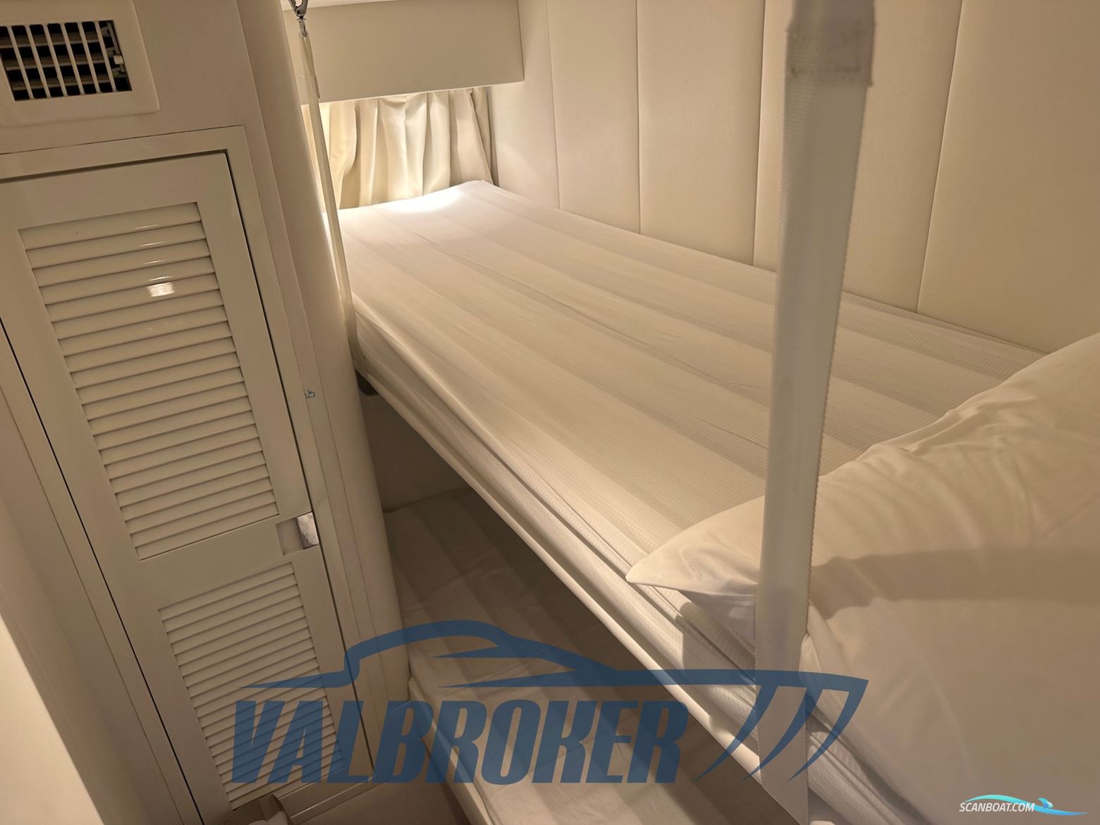 Magnum Marine Magnum 53' Sport