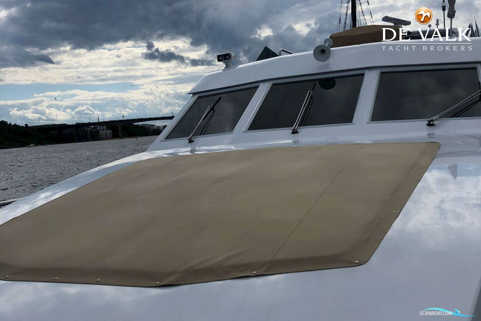 Maiora 70