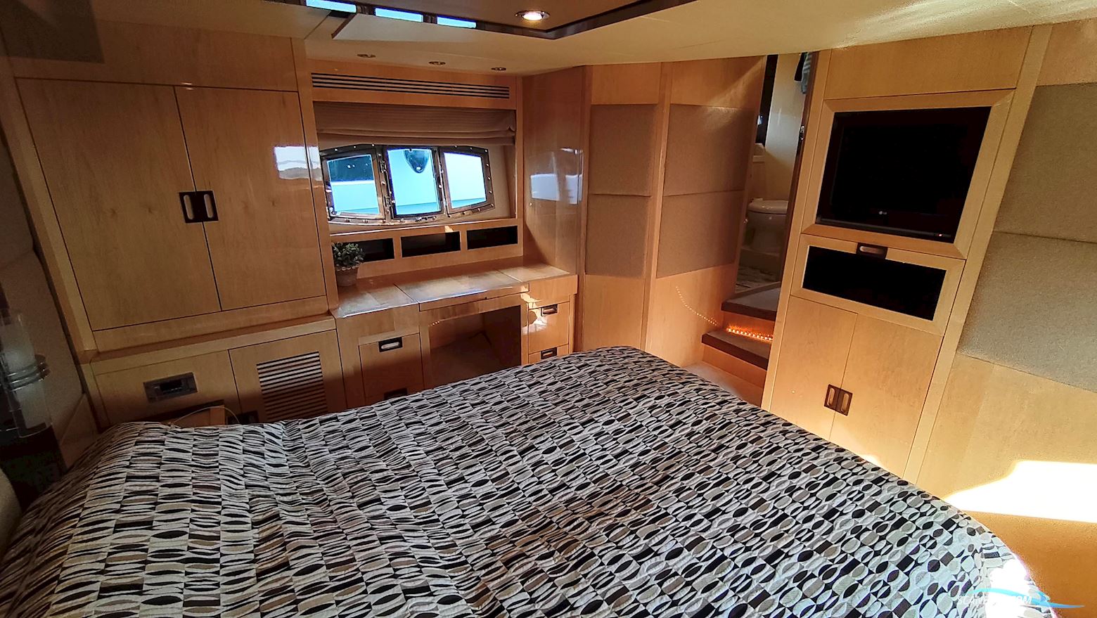 Majesty 56