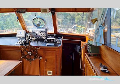Marco Polo av Waxholm Motorboot 1984, mit Motor Volvo Tmd100A. Renoverad Till Nyskick Vid Installation, motor, Sweden