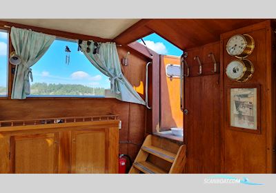 Marco Polo av Waxholm Motorboot 1984, mit Motor Volvo Tmd100A. Renoverad Till Nyskick Vid Installation, motor, Sweden
