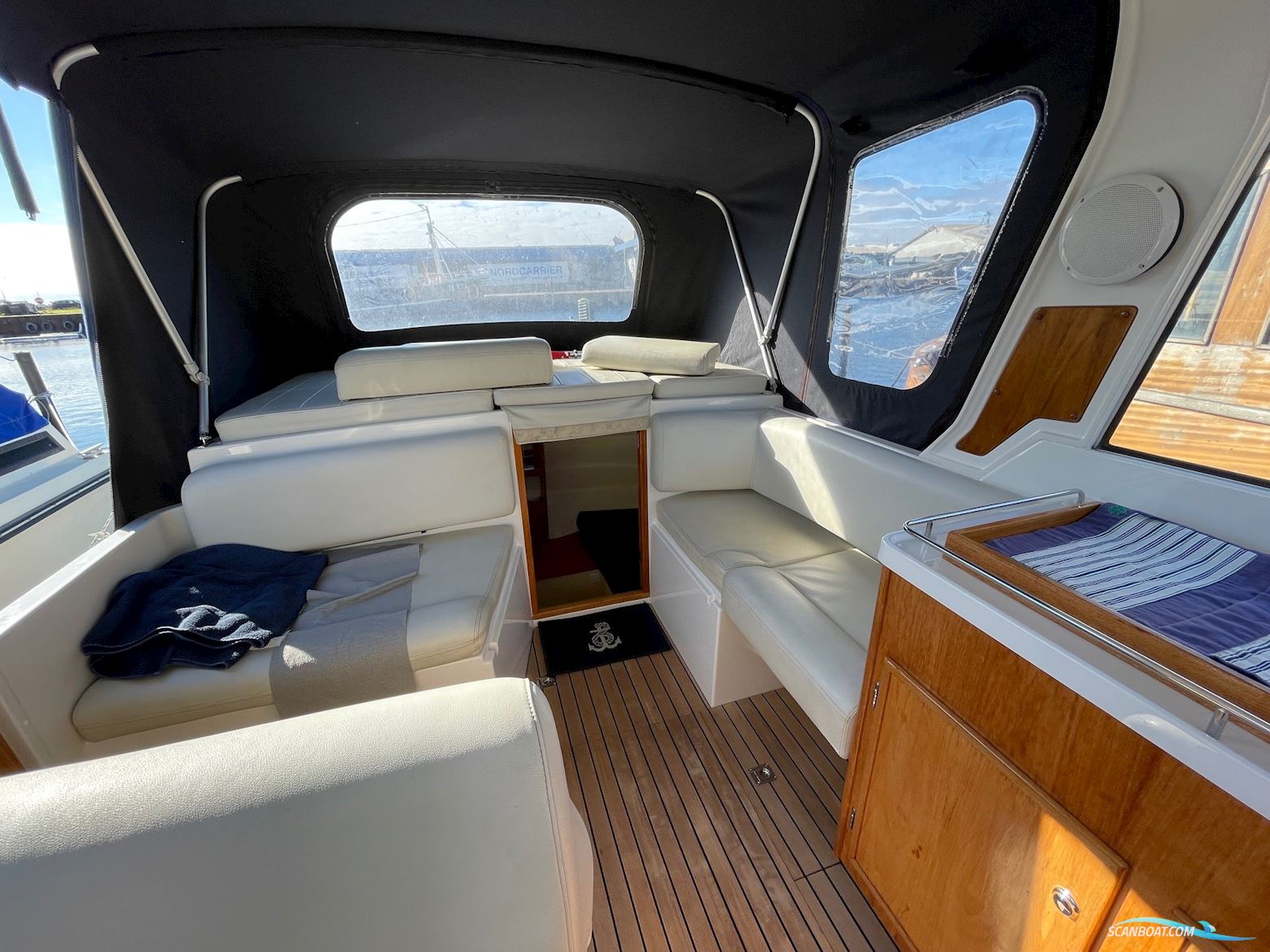 Marex 280 Holiday fra 2008, meget få motortimer.