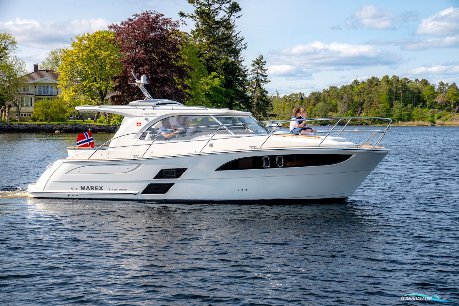 Marex 310 Sun Cruiser 2020 Motorboot 2020, Dänemark