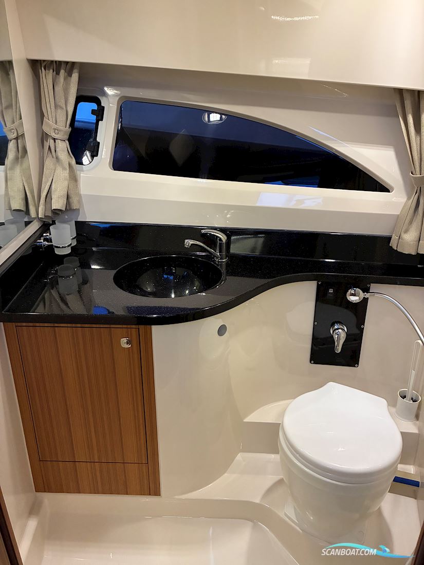 Marex 310 Sun Cruiser