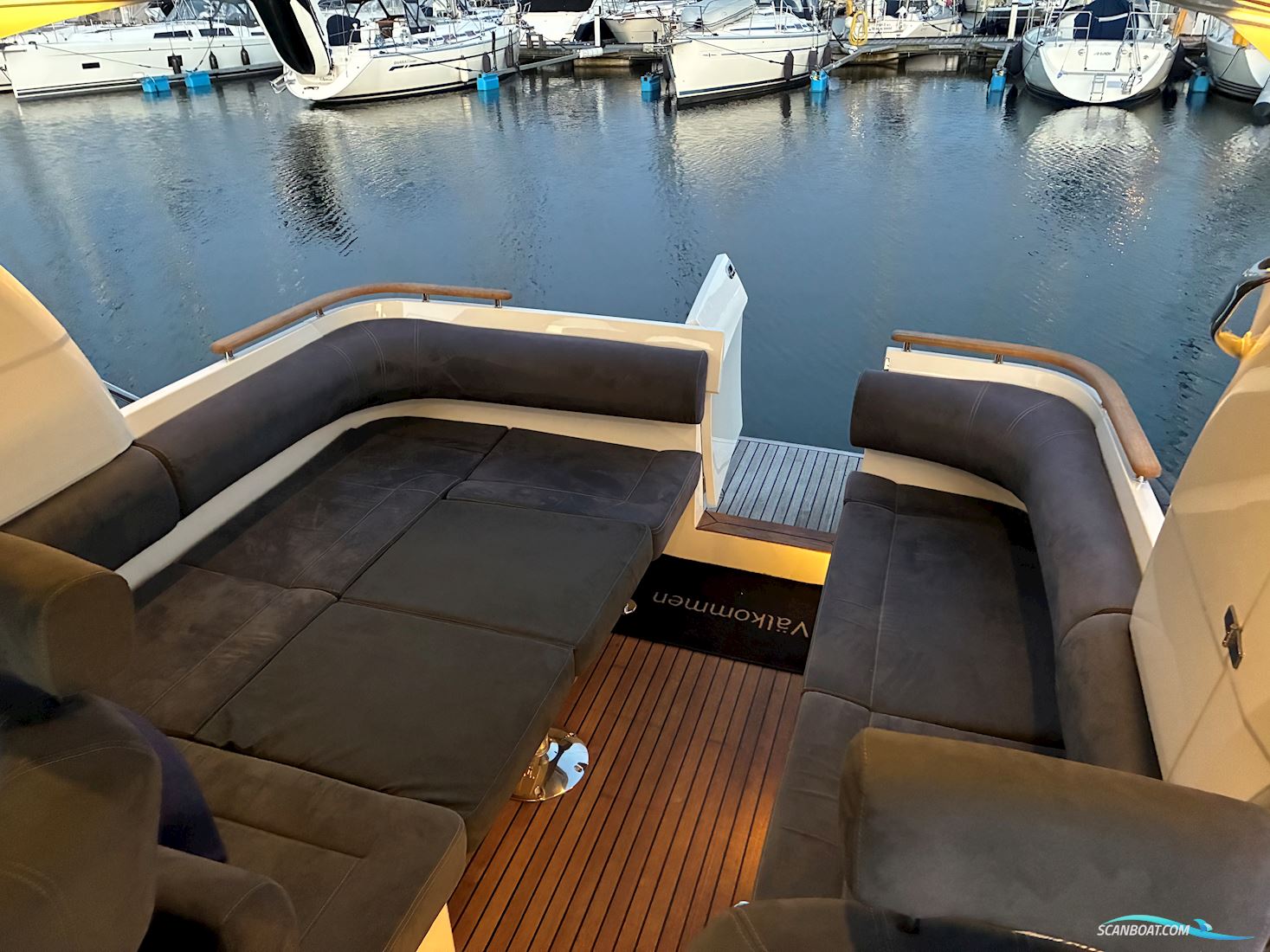 Marex 310 Sun Cruiser