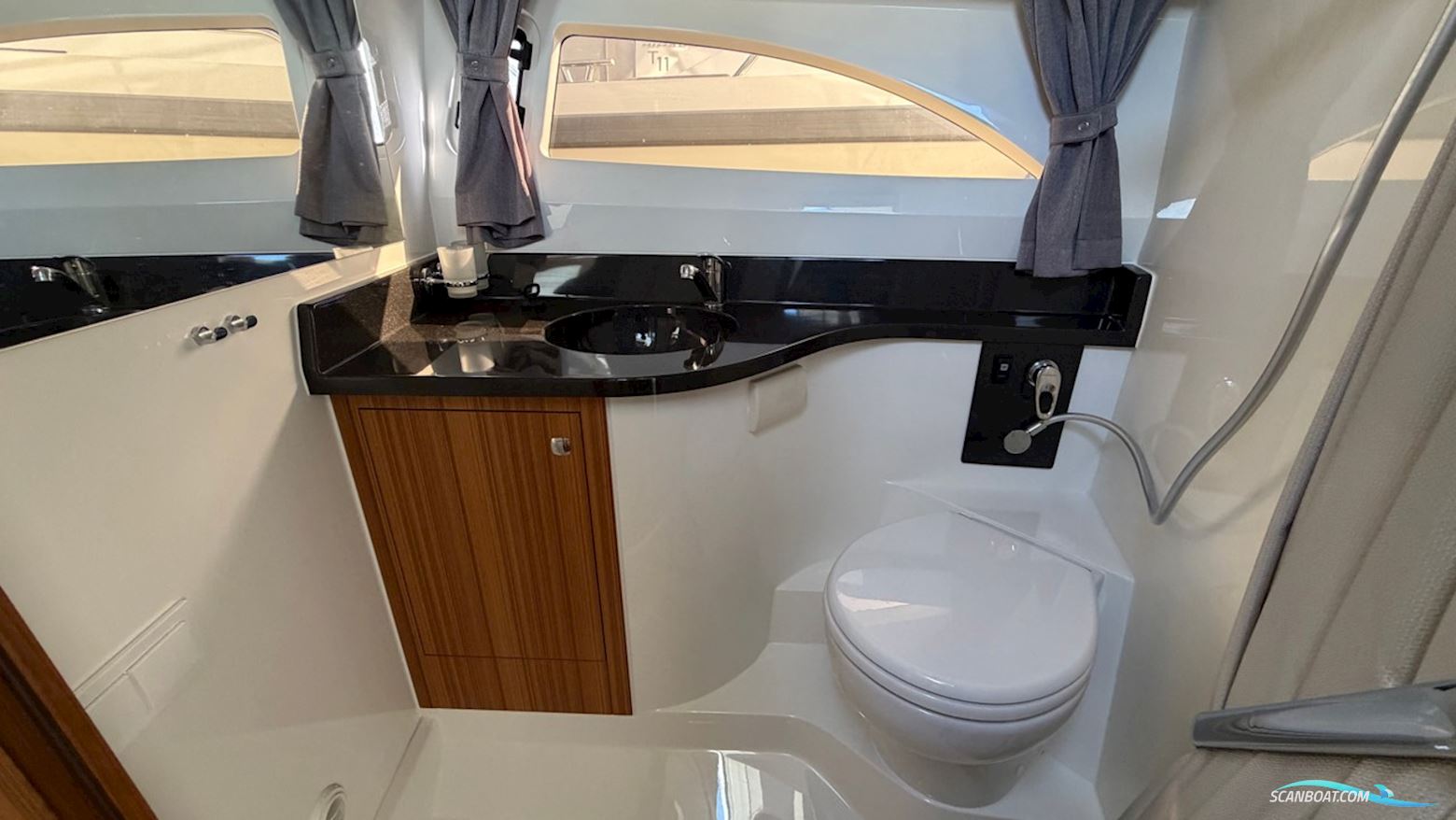Marex 310 SUN CRUISER