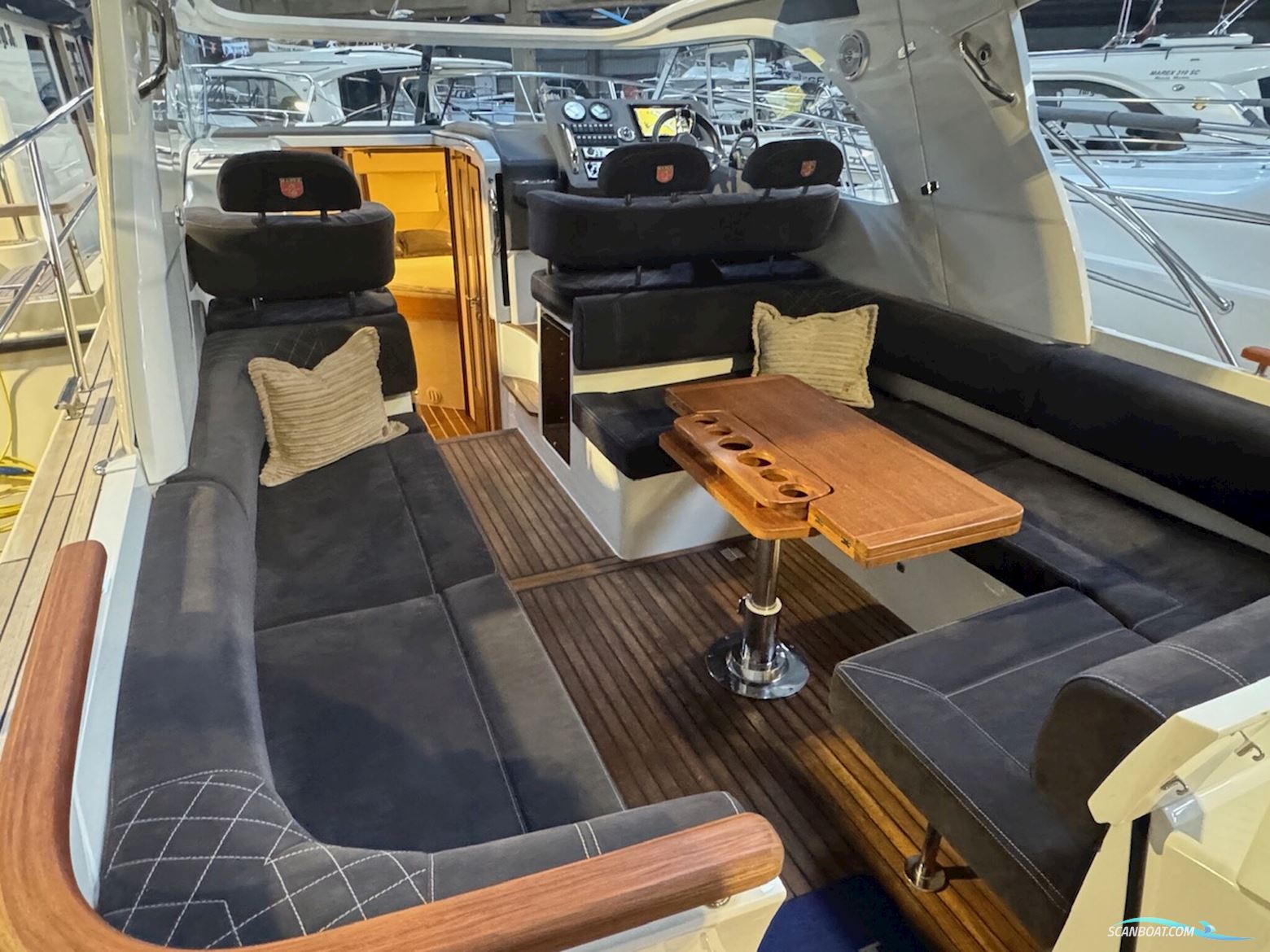 Marex 310 Sun Cruiser