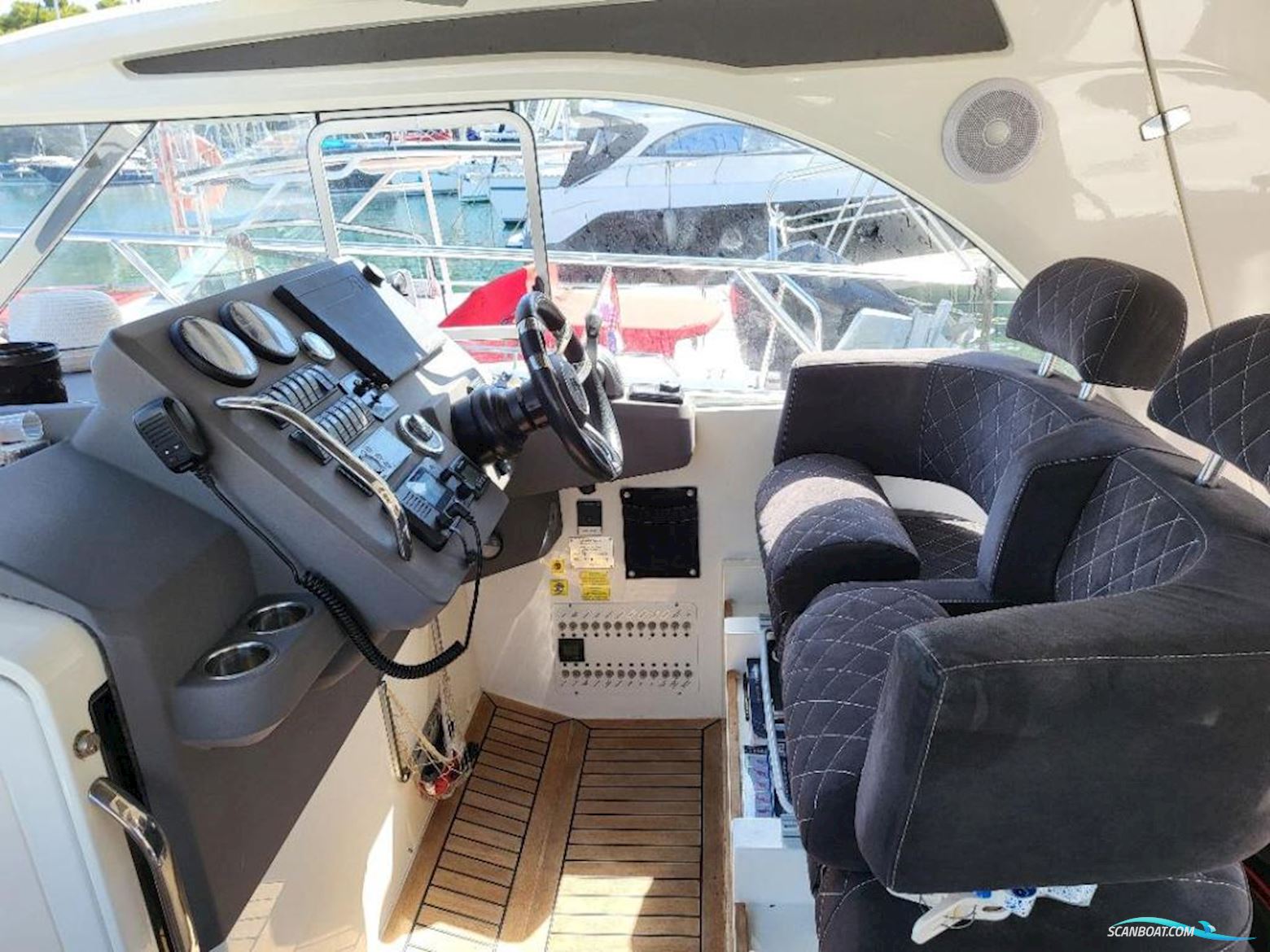 Marex 310 Suncruiser