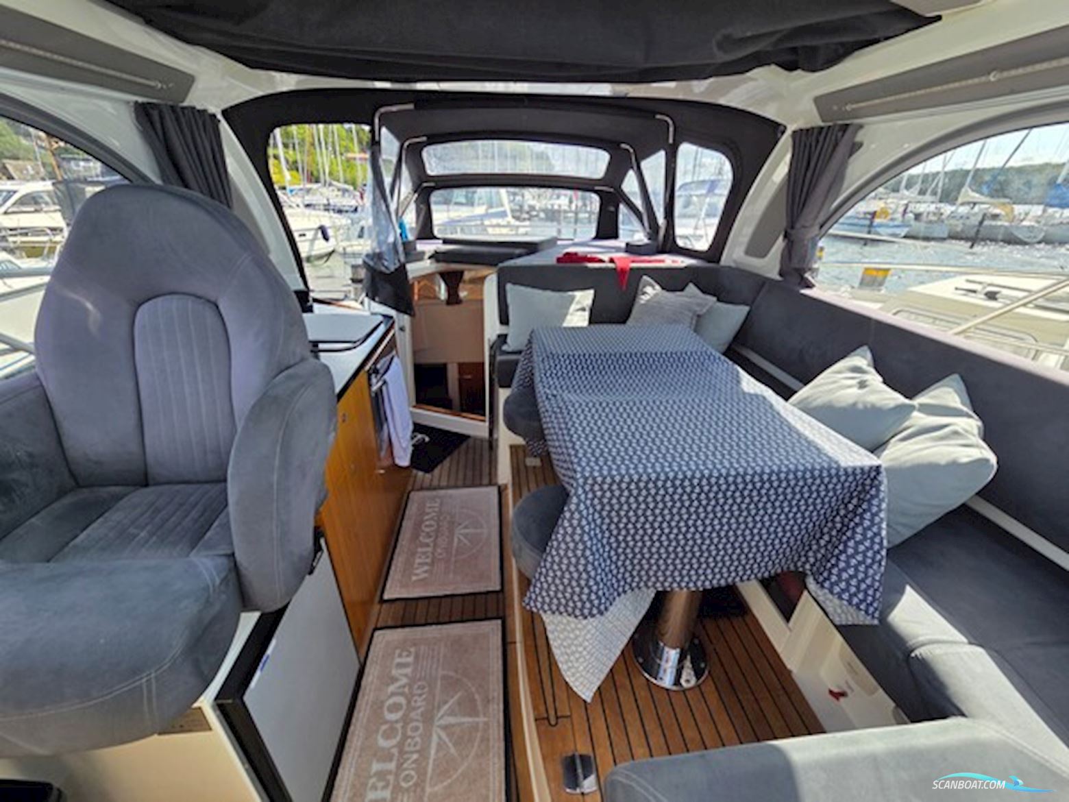 Marex 320 Aft Cabin Cruiser