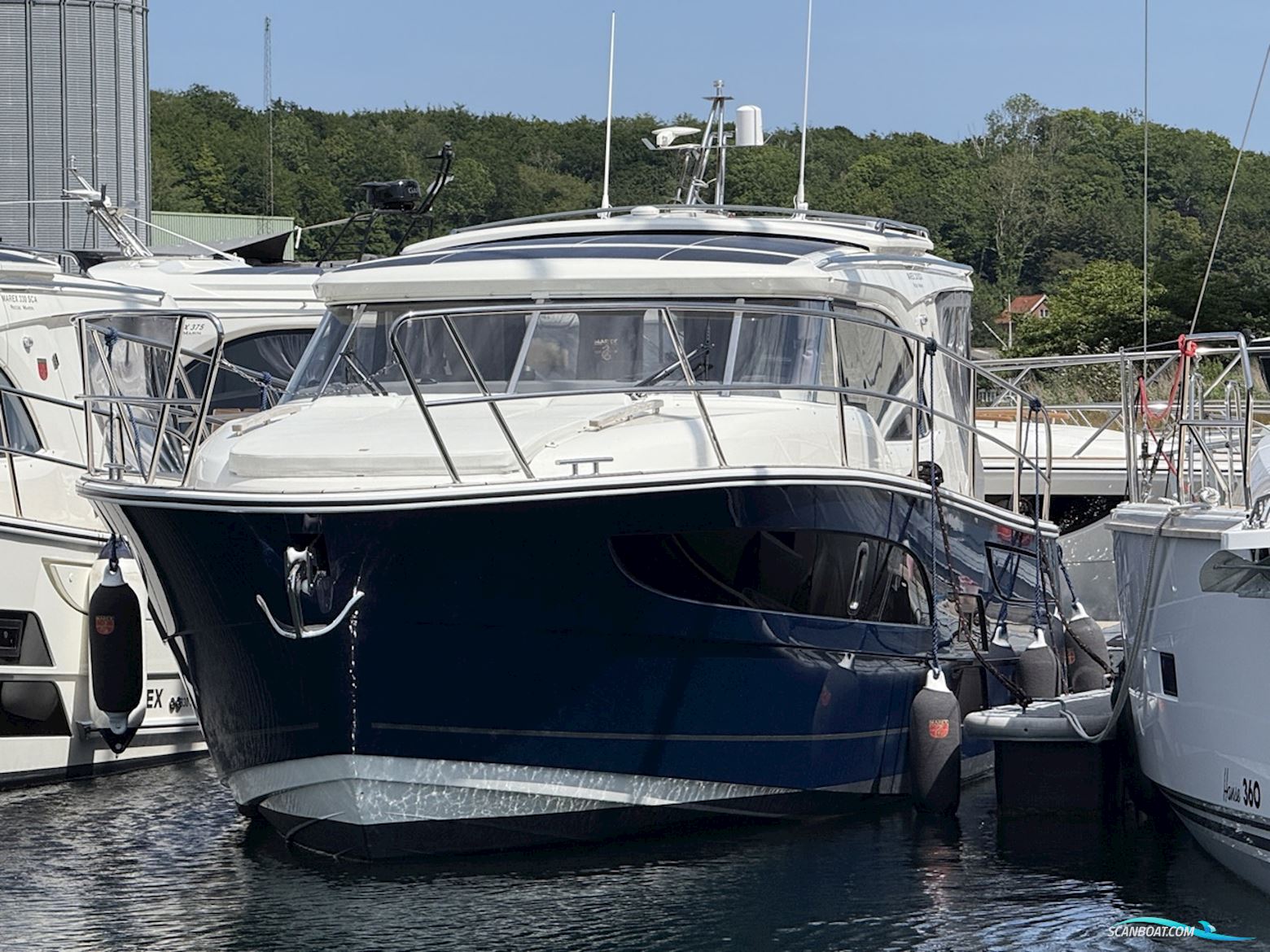 Marex 330 Sca 2024 Motorboot 2024, Dänemark