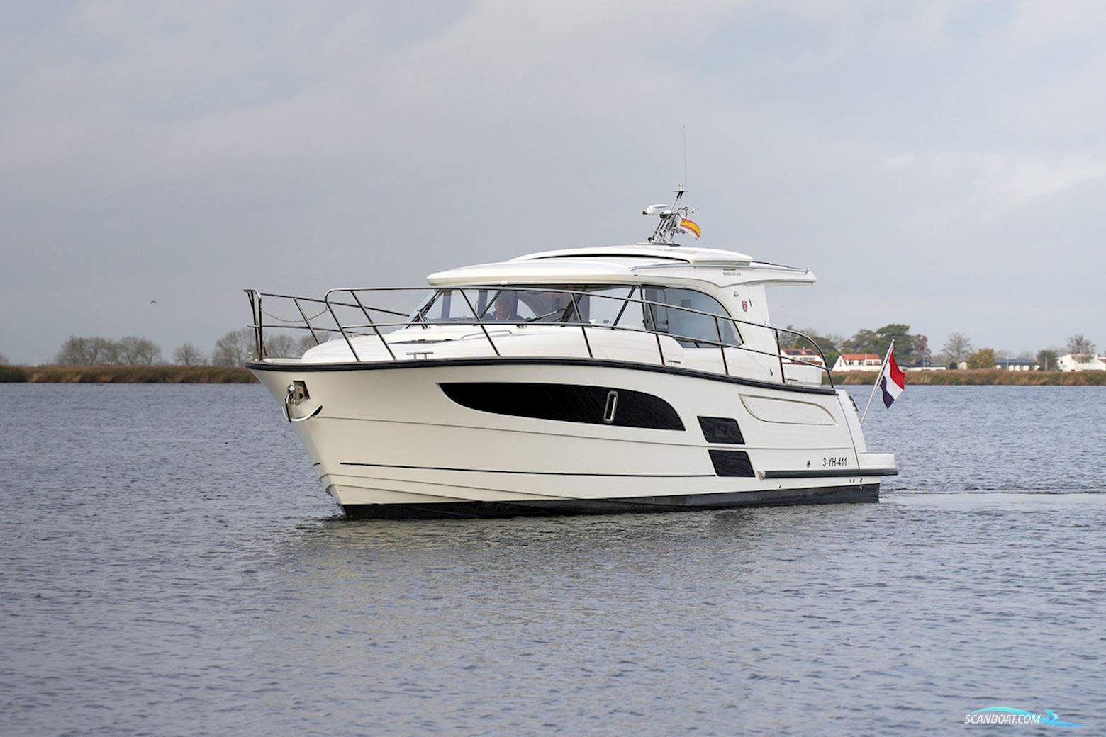 Marex 330 Scandinavia (2024)