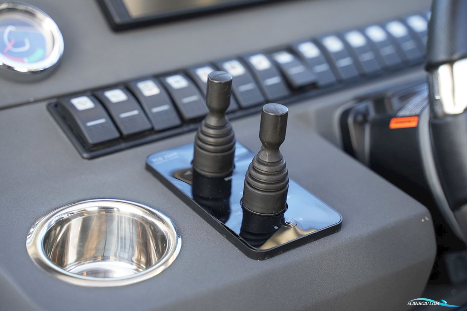 Marex 330 Scandinavia (2024)